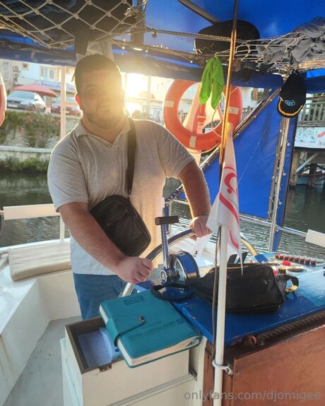 Djomigee sexy model images