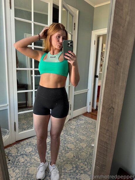 Hotredpepper adult model gallery