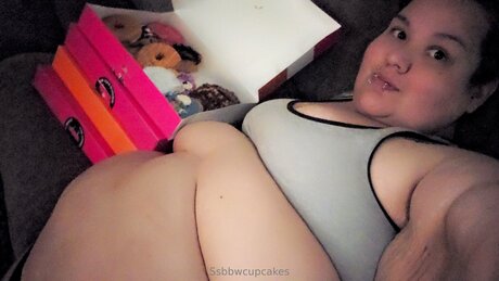 Ssbbwcupcakes high quality pornstar pic