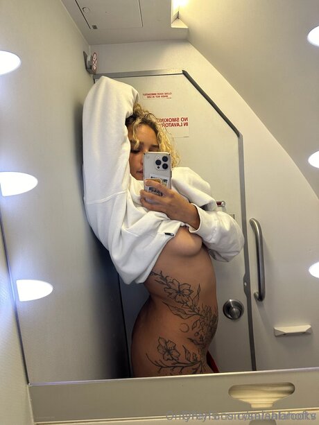 Salahoftv exclusive actress photos