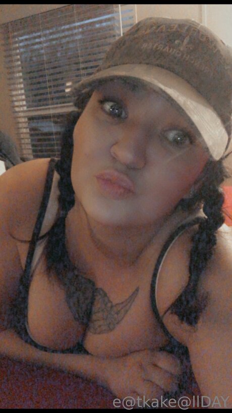 Eatkake pornographic actress gallery