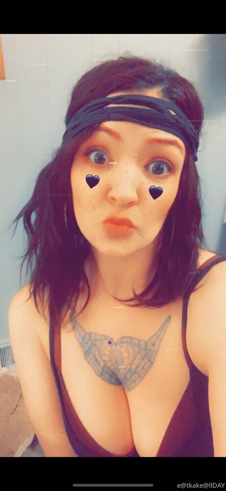 Eatkake high quality pornstar pics