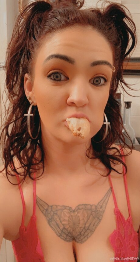 Eatkake pornstar nice photo