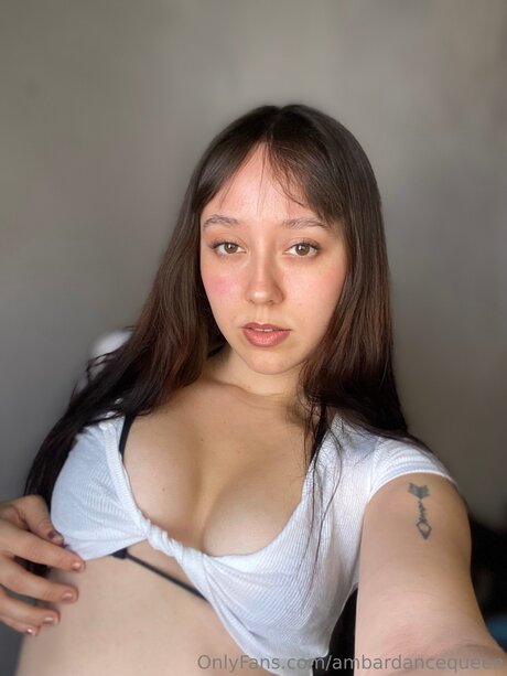 Ambarlatingirl star beautiful galleries