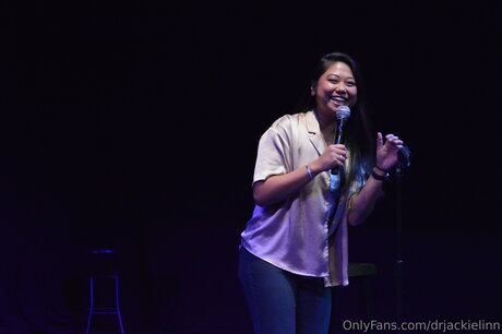 Drlinn erotic actress galleries