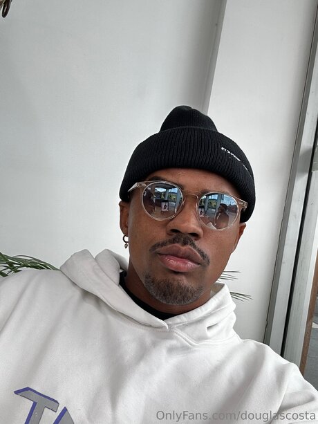 Douglascosta model naked photos