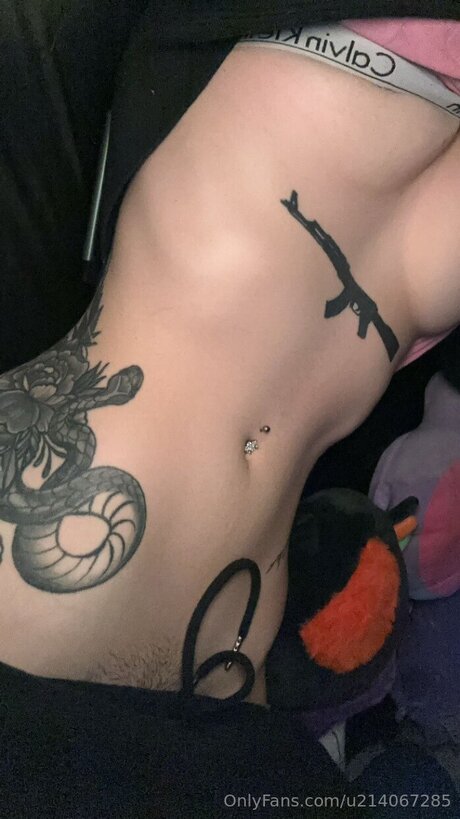 U214067285 nice star pic