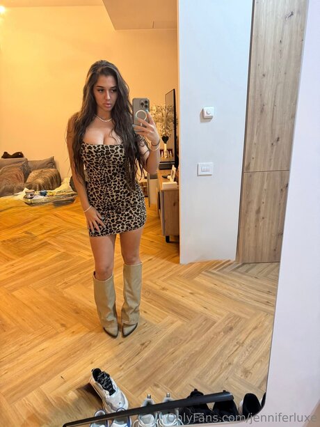 Jenniferluxe pornstar hd photos