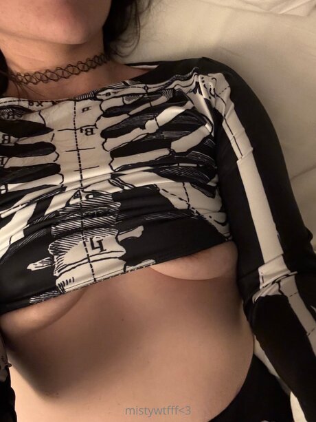 Mistywtfff top actress images