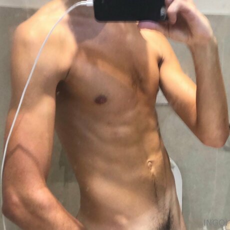 Ingoi model exclusive picture