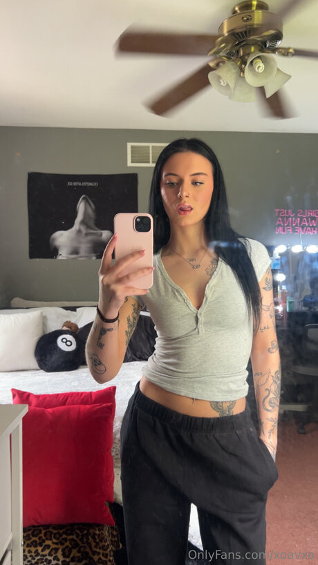 Xoavxo sex actress pics