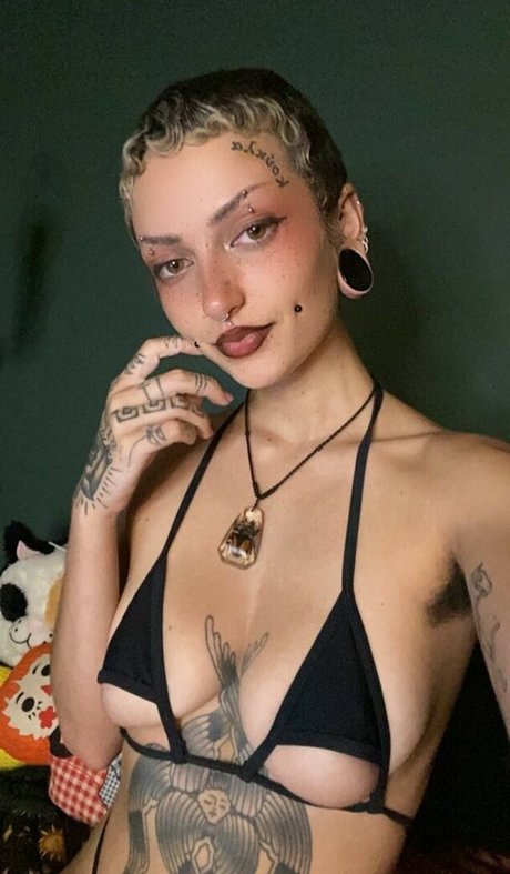 lovepotion pretty pornstar picture