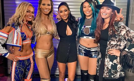 Gail Kim model porn picture