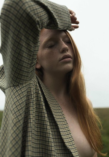 Lilianna Ruger sexy pornstar photos