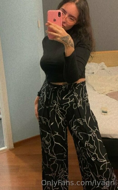 Electrahearth porn actress archive