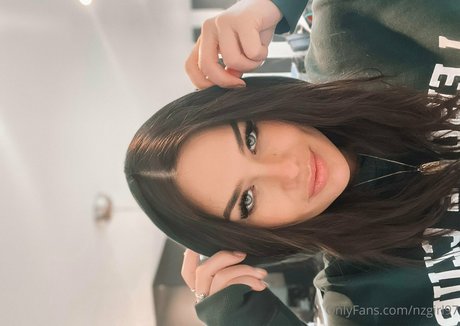 nzgirl97 perfect star pic