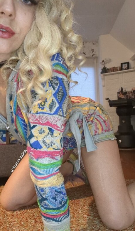 Aurora Indica model hot galleries