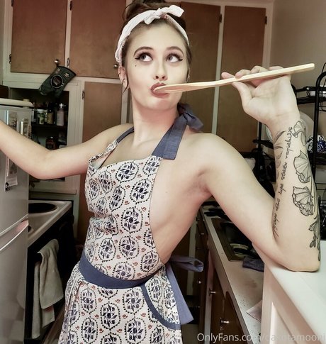 dakotamoonj nice pornstar photos