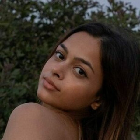 Ashwitha hd actress img