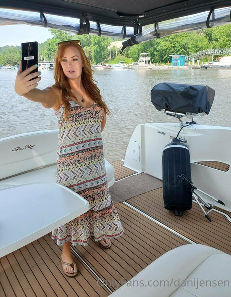 danijensen star free gallery