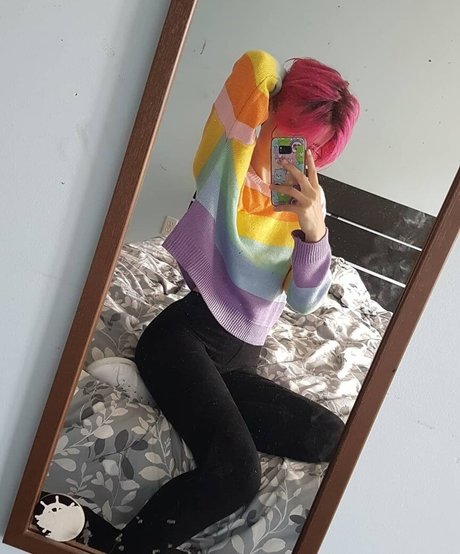 Emmanooodle high quality actress images