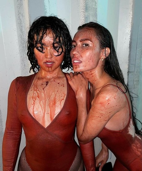 Lydiaren model art photo