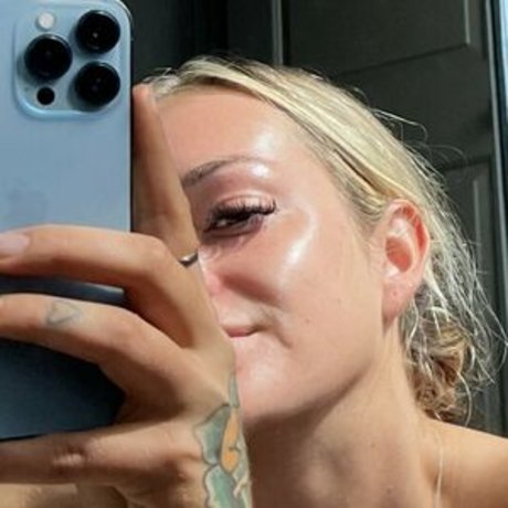 Sunnyraex pornstar sex photo