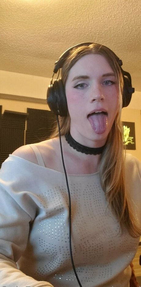 annasissyplz pornstar free images