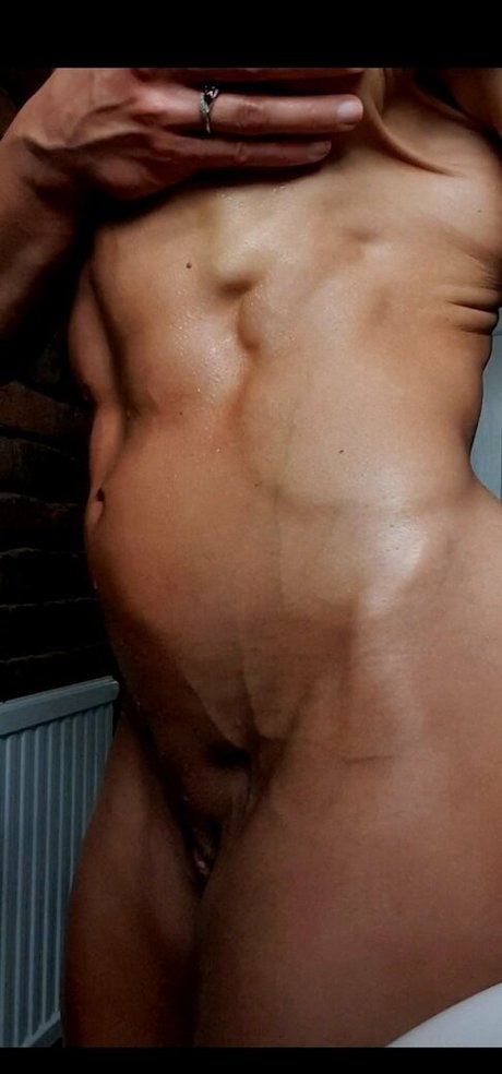 sweetbeast20 pornstar beautiful pictures