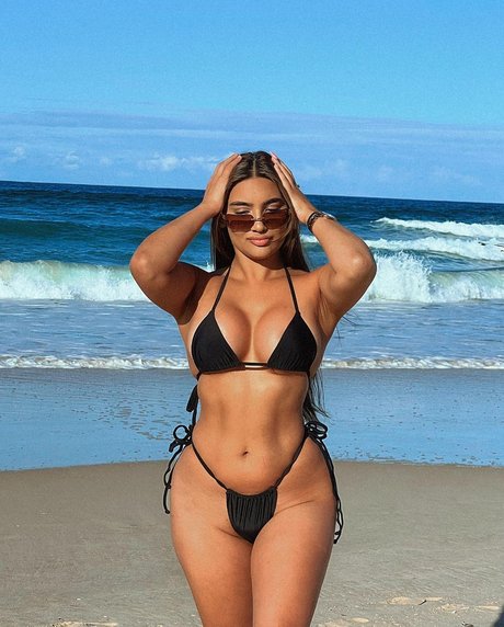 simmykk nude pornstar picture