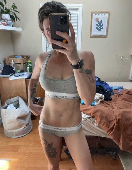 milf strip onlyfans sexy pictures