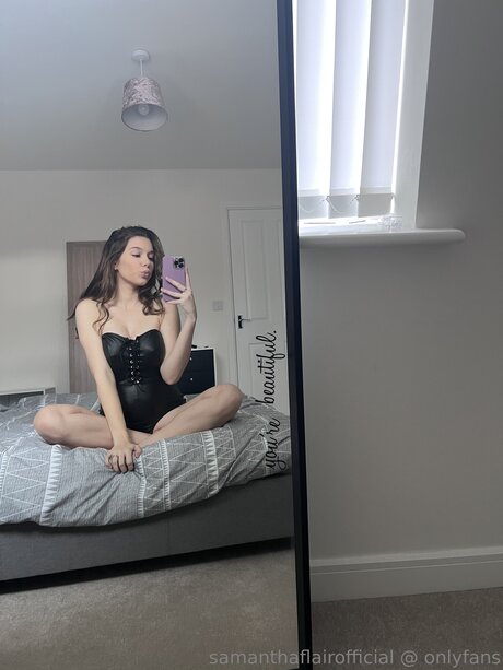 samanthaflairofficial free star photo