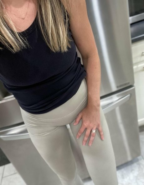 MlLF Bunny nice pornstar gallery