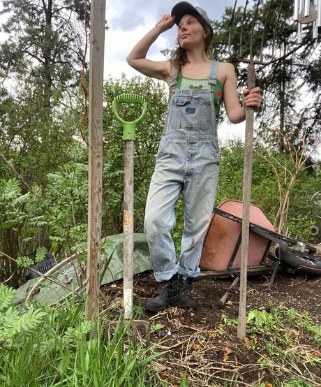 KyoshiPanties pornstar nude pictures