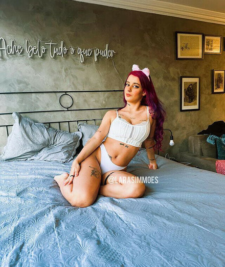 Lara Barroso pornographic actress picture