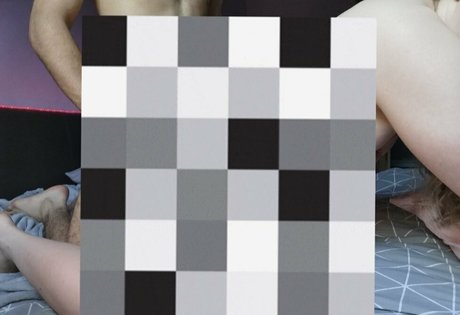 social media influencer onlyfans porno pic