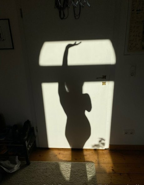 wildheart holly nude pornstar pic