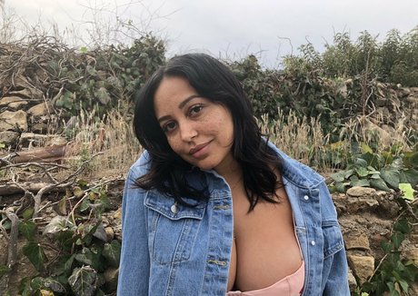 emilycheree star free galleries