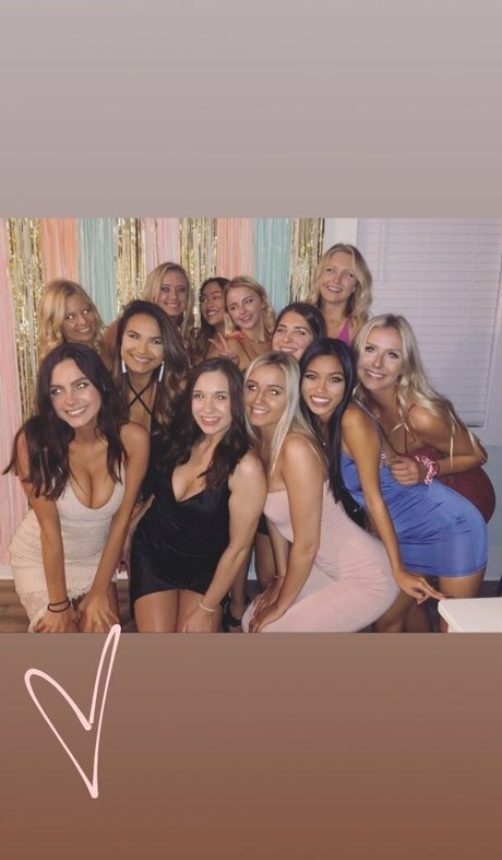 Theresa hot model photo