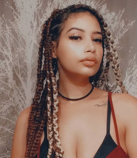 Yayacharms hd pornstar photos