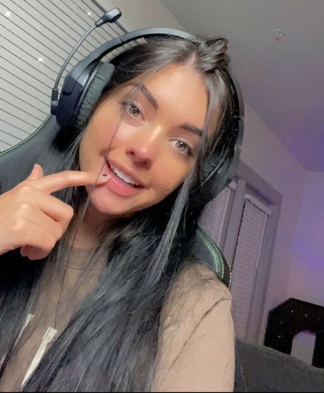 danicabrackett model nudes galleries