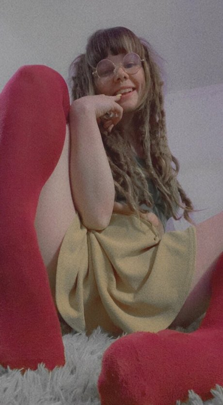 lindssforfree art actress images