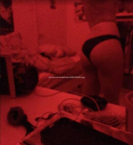 Coelho__pink hd model galleries