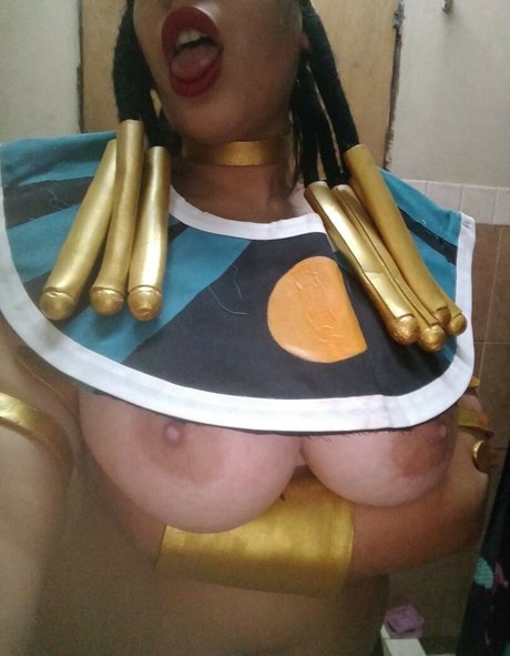 Aquarius Firu top model img