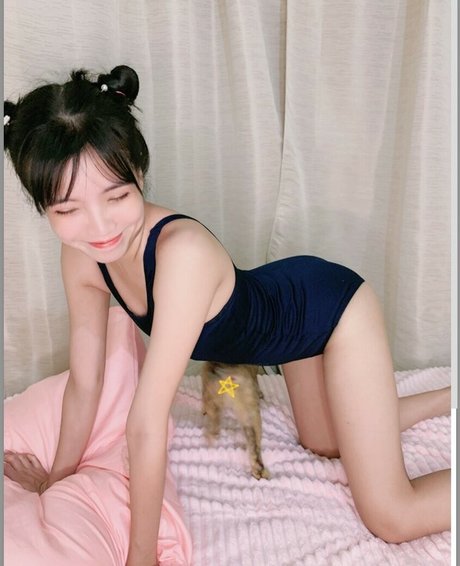 Sherrypuu model hot image