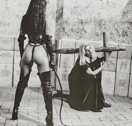 Milisont model hot pics