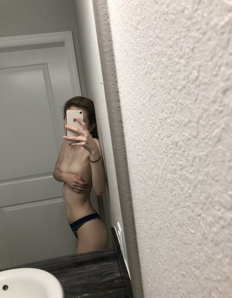 Kaykay1905 erotic star images