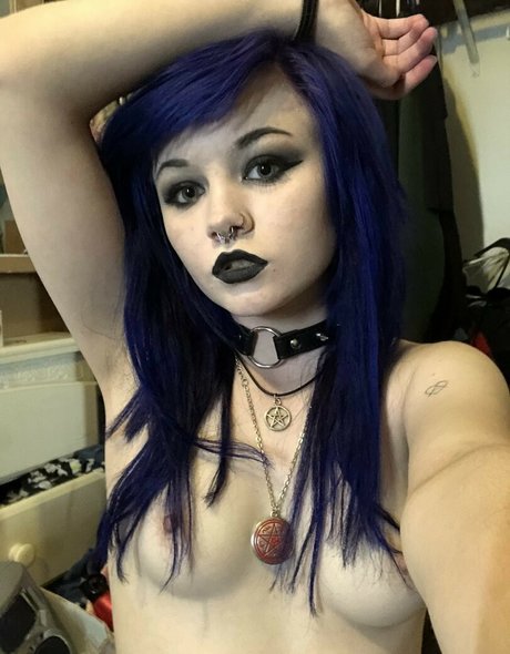 curvy asian onlyfans nudes pic