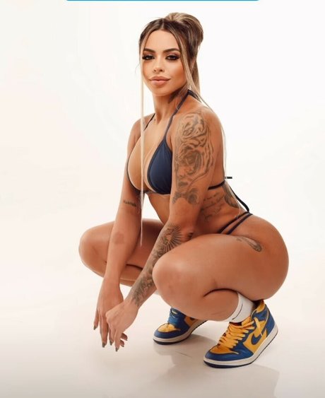 Eduarda Souza high quality model galleries