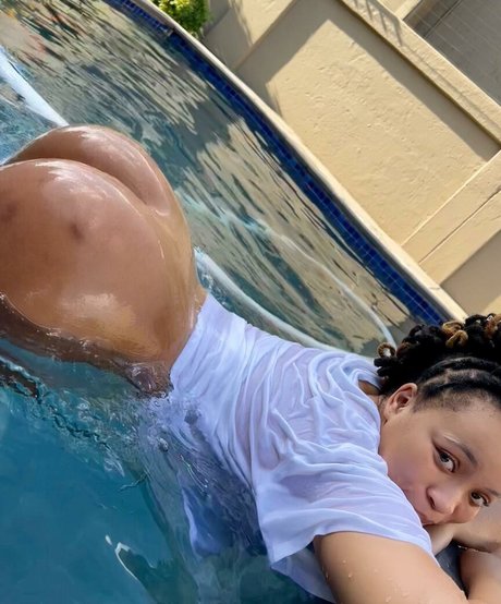 Learto Jordaan pretty model photo